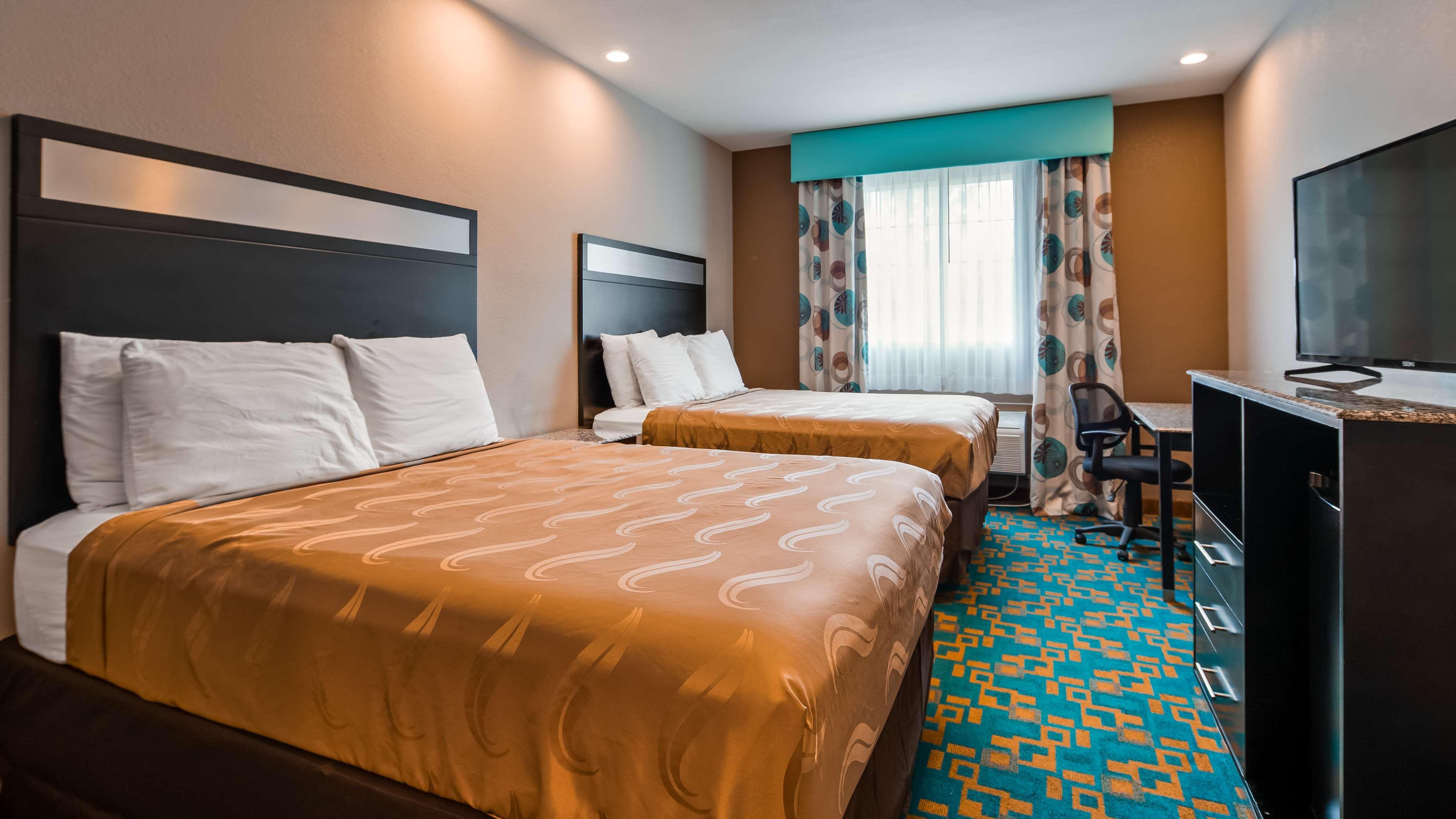 Best Western Plus Silverdale Beach Hotel מראה חיצוני תמונה