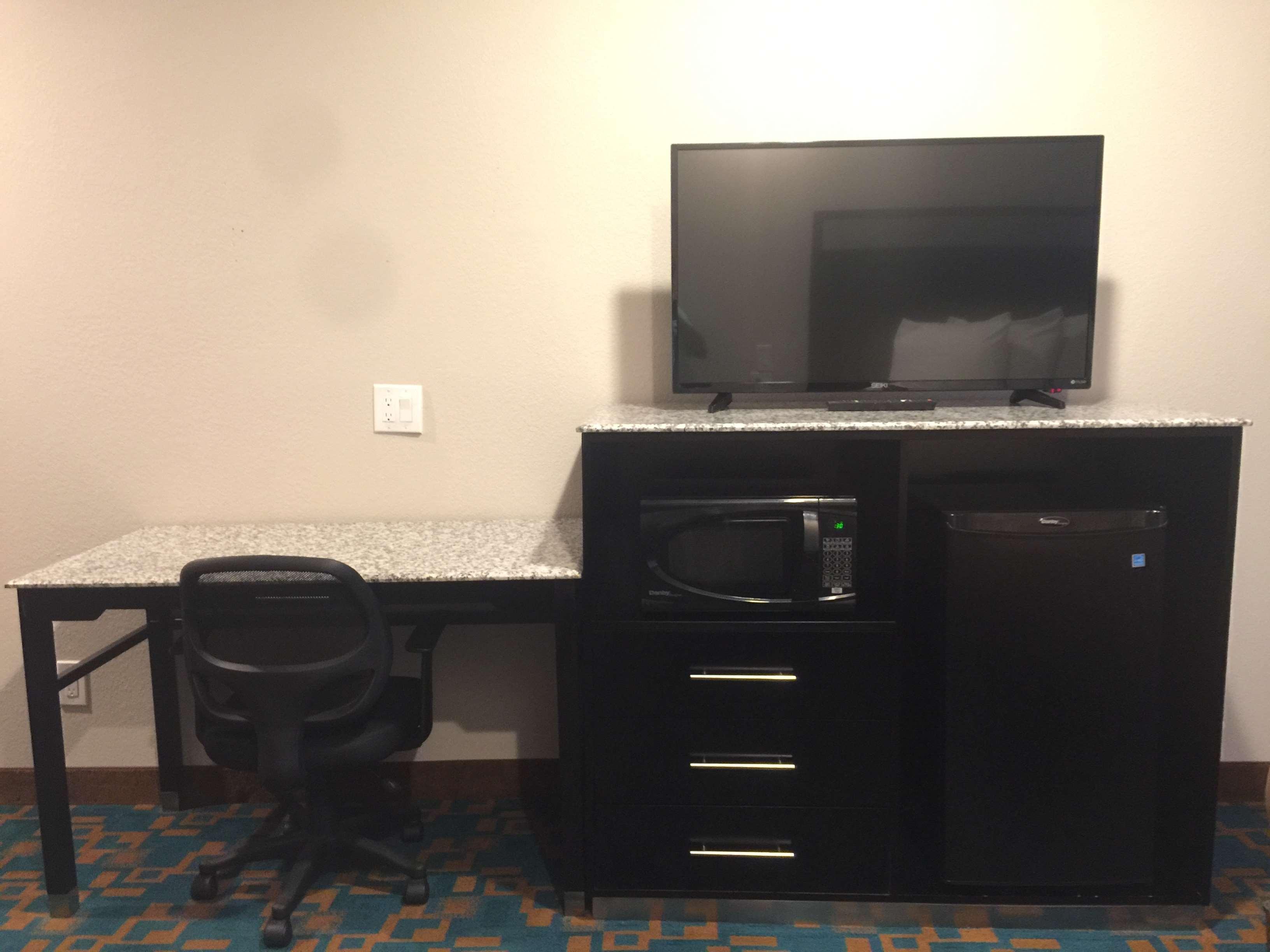 Best Western Plus Silverdale Beach Hotel מראה חיצוני תמונה